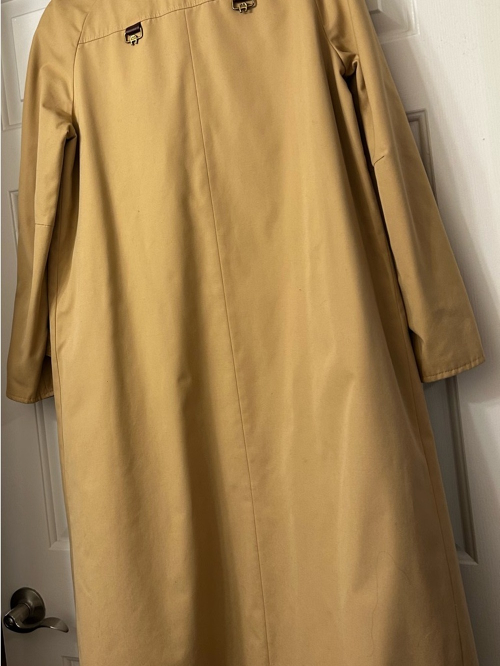 Vintage Etienne Aigner Trench Coat - Picture 6 of 9